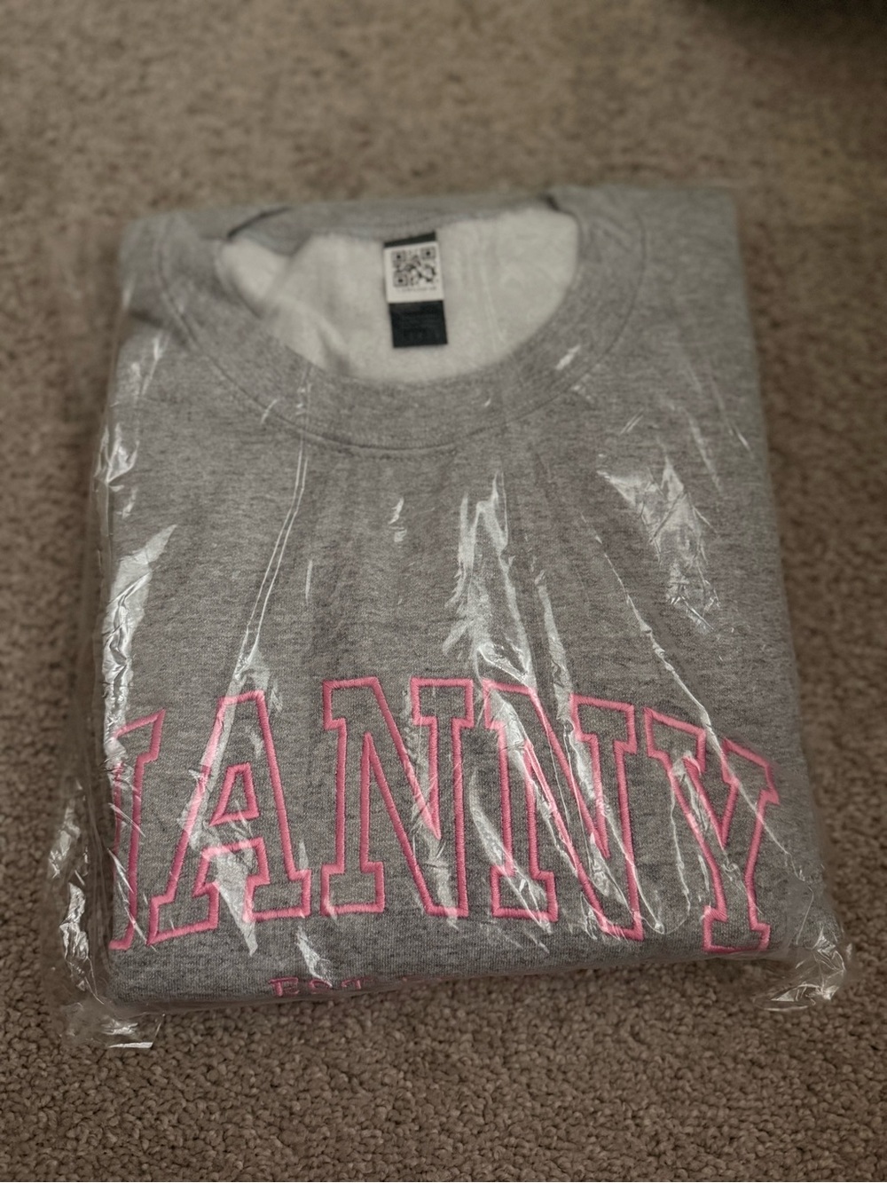 NANNY sweatshirt NEW
